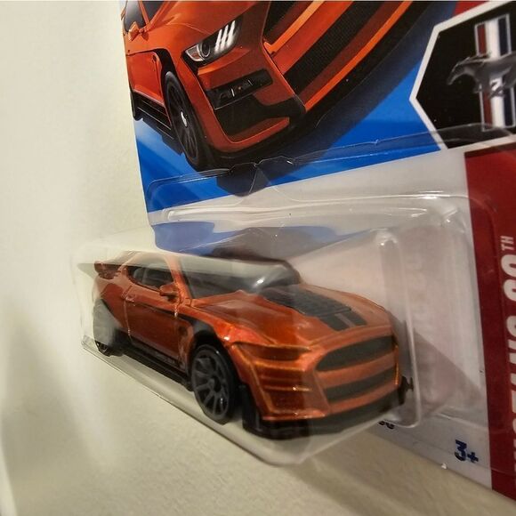 2025 Hot Wheels 2020 Ford Mustang Shelby GT500 Mustang 60 Series - Picture 3 of 5